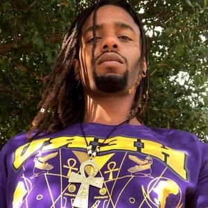 Meet your Posher, Qualon